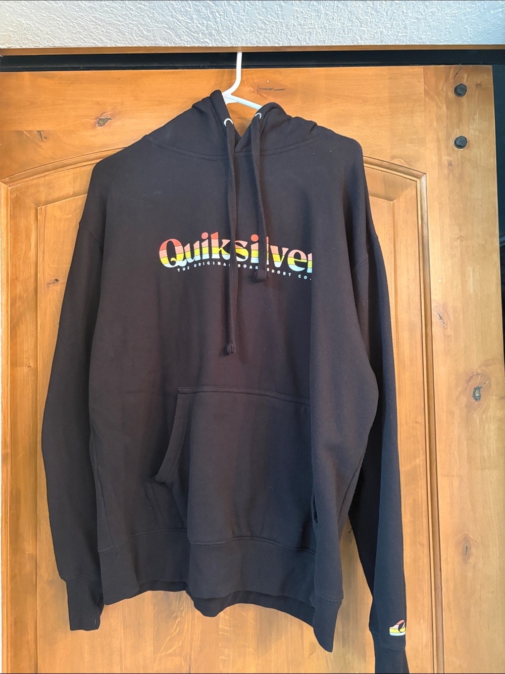 Quiksilver Black Hoodie with Multicolor Gradient Logo